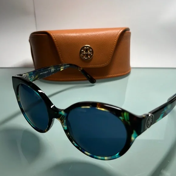 GENTLY USED, NO SCRATCHES/TORY BURCH SUNGLASSES Tory Burch Sunglasses TY7059 1145/11 ONLY FRAMES 57 [] 16  main image 4